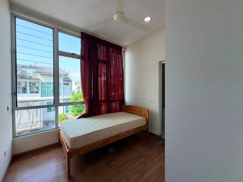 Townhouse Sutera Town 5