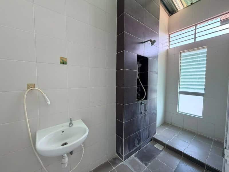 Townhouse Sutera Town 10