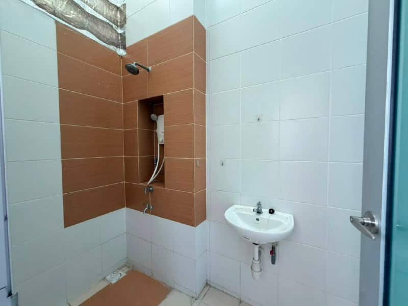 Townhouse Sutera Town 8