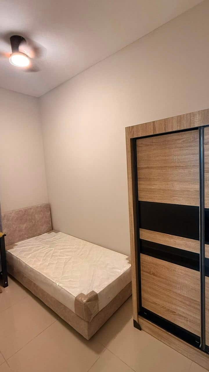 Condo 7