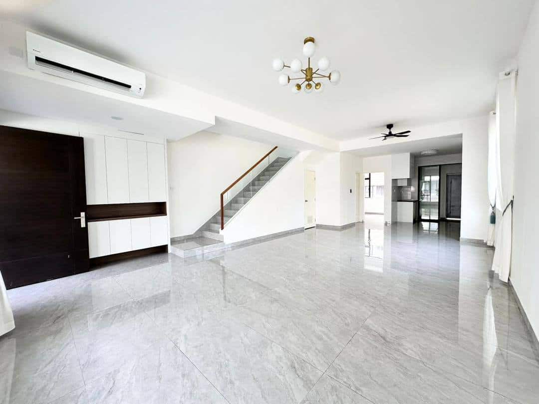 2-Storey End Lot Central Park Country Garden Tampoi