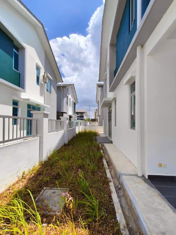Double Storey Cluster House Pulai Mutiara Clover 6