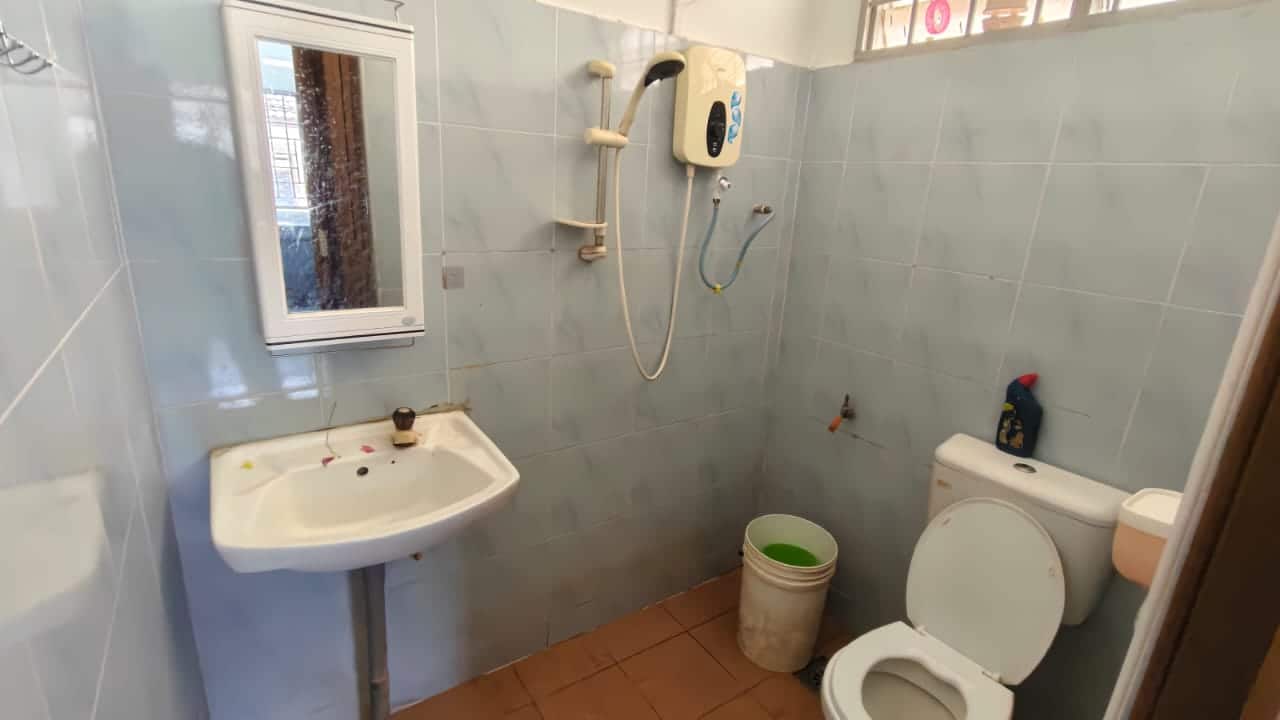 Single Storey Terrace House Taman Universiti Skudai 10