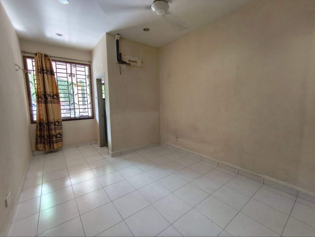 Single Storey Terrace House Taman Impian Emas 6