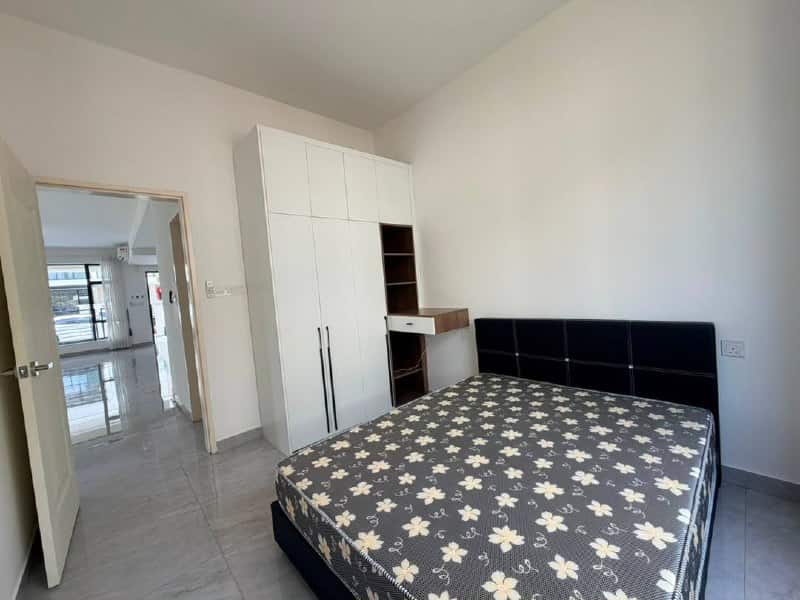 2-Storey Terrace House Country Garden Central Park 5