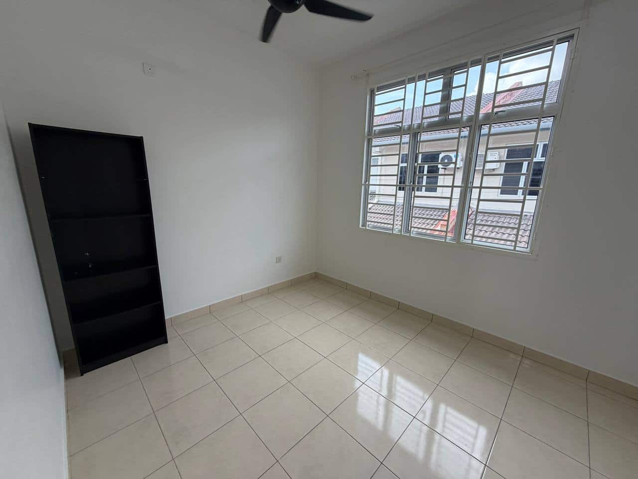 2-Storey Terrace Rini Hills 2 2