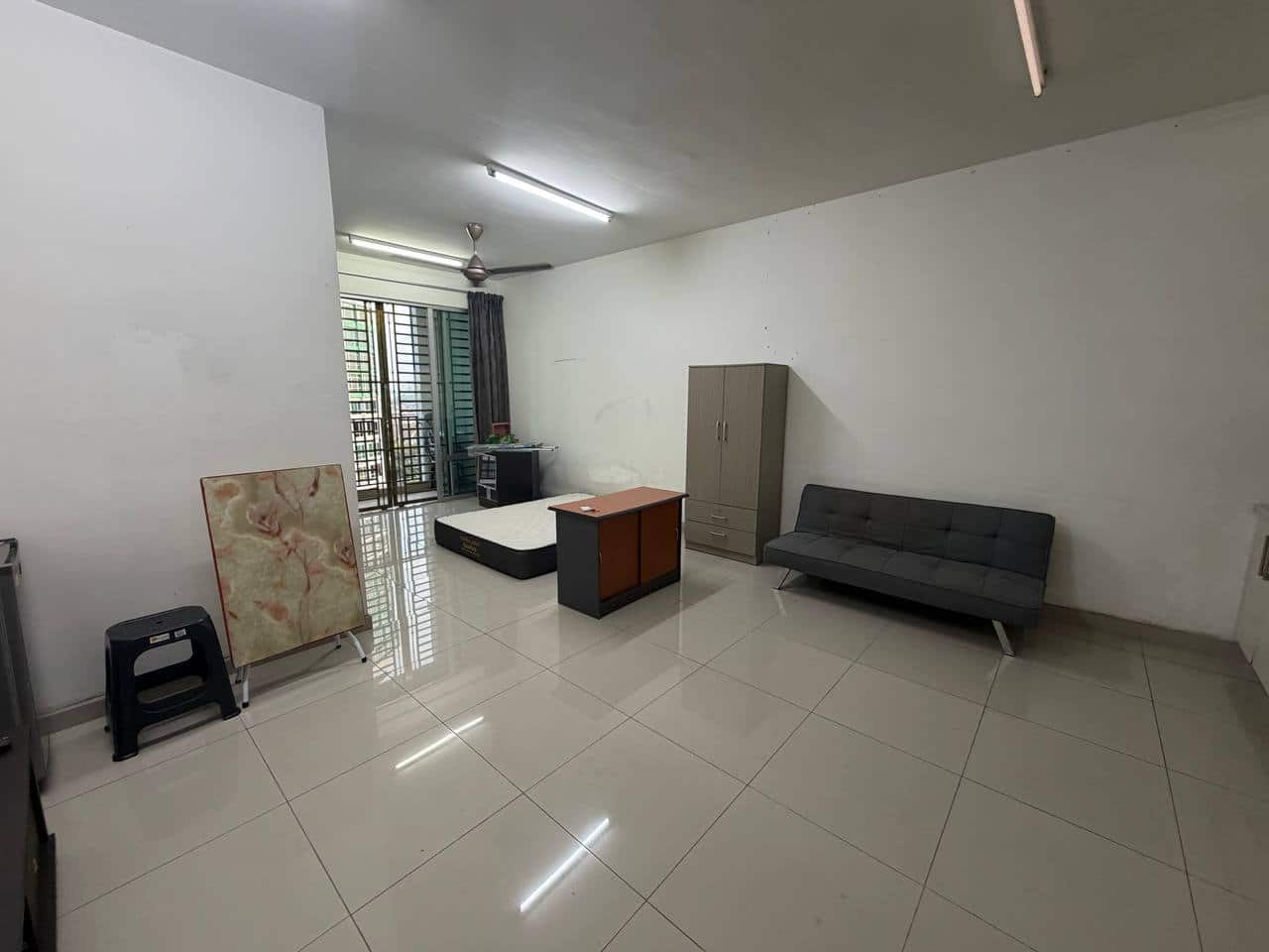 Studio Greenfield Regency 3