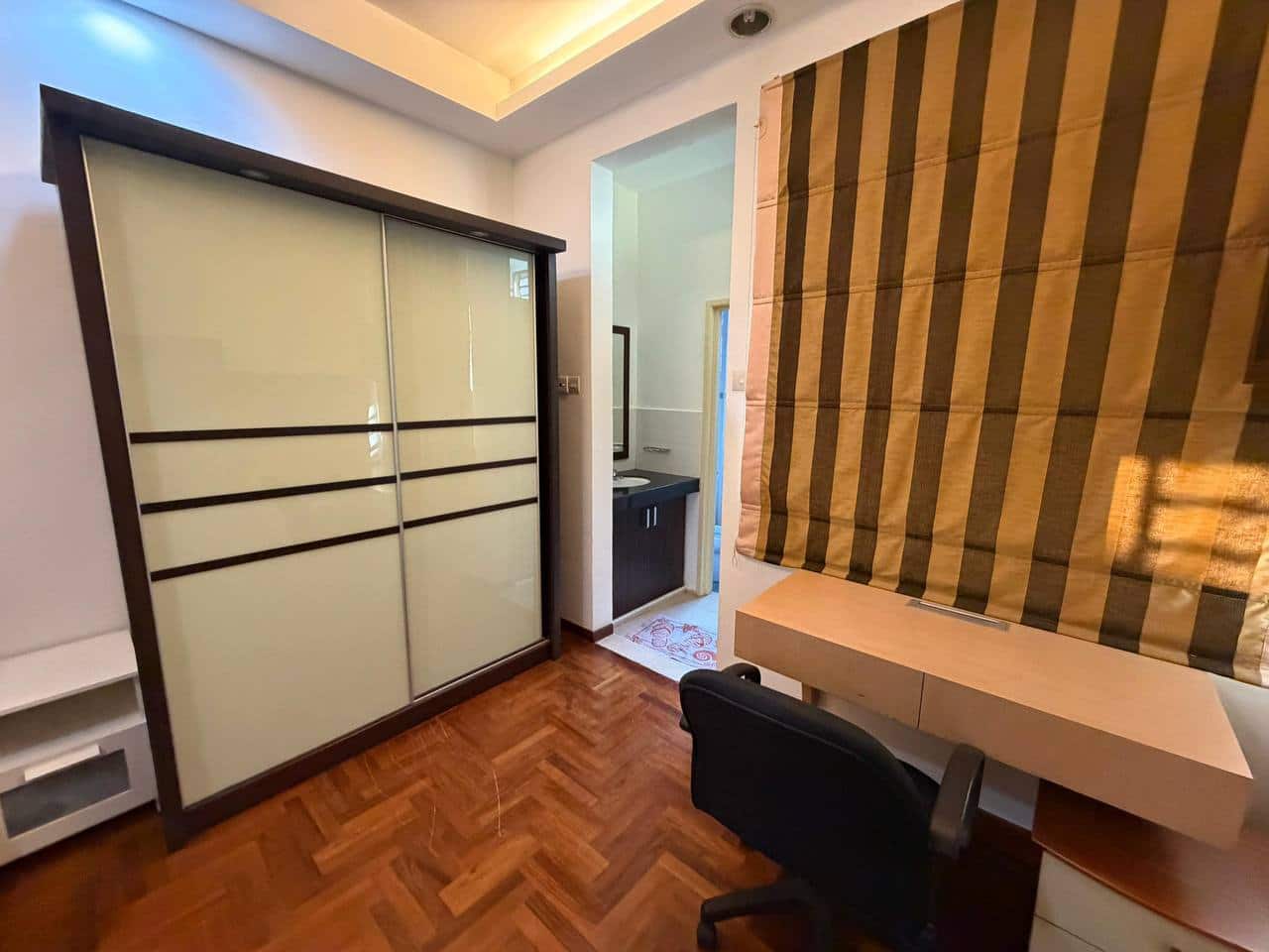 Double Storey Terrace Jalan Belibis, Taman Perling 4