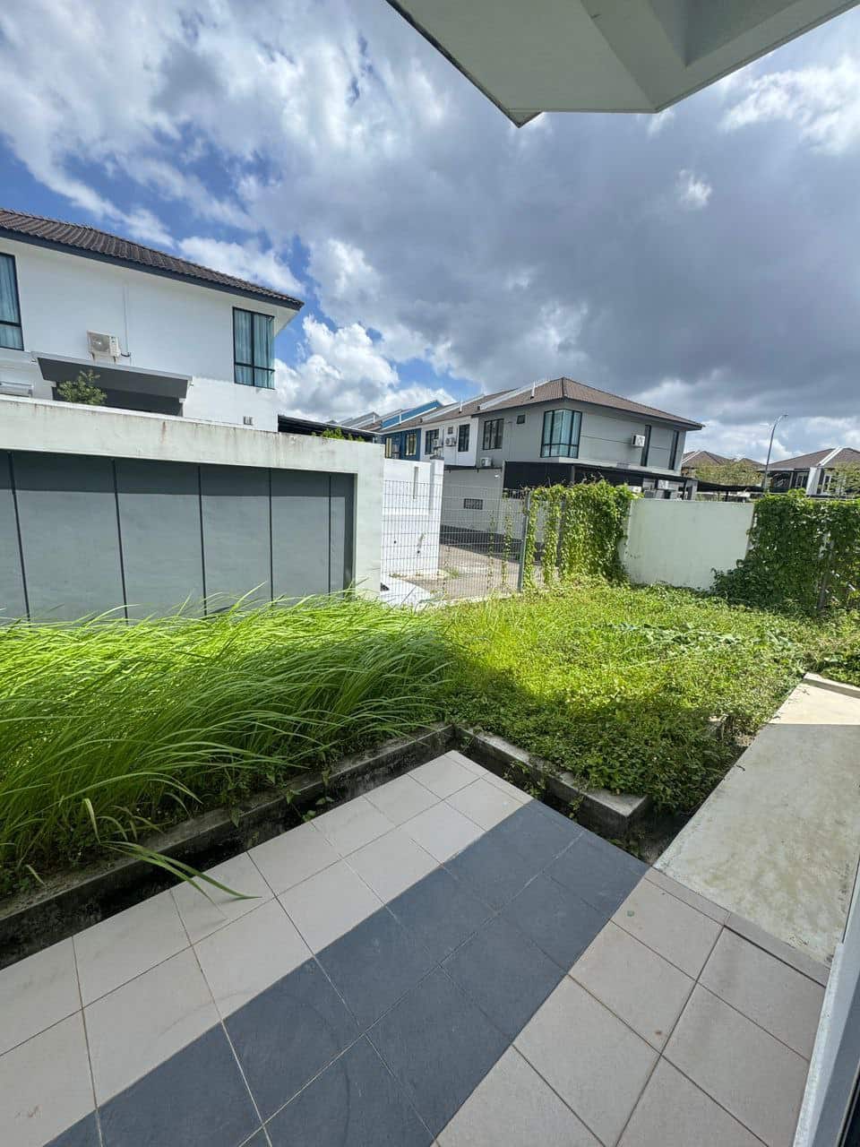 Double Storey Terrace House Austin Duta 2 5