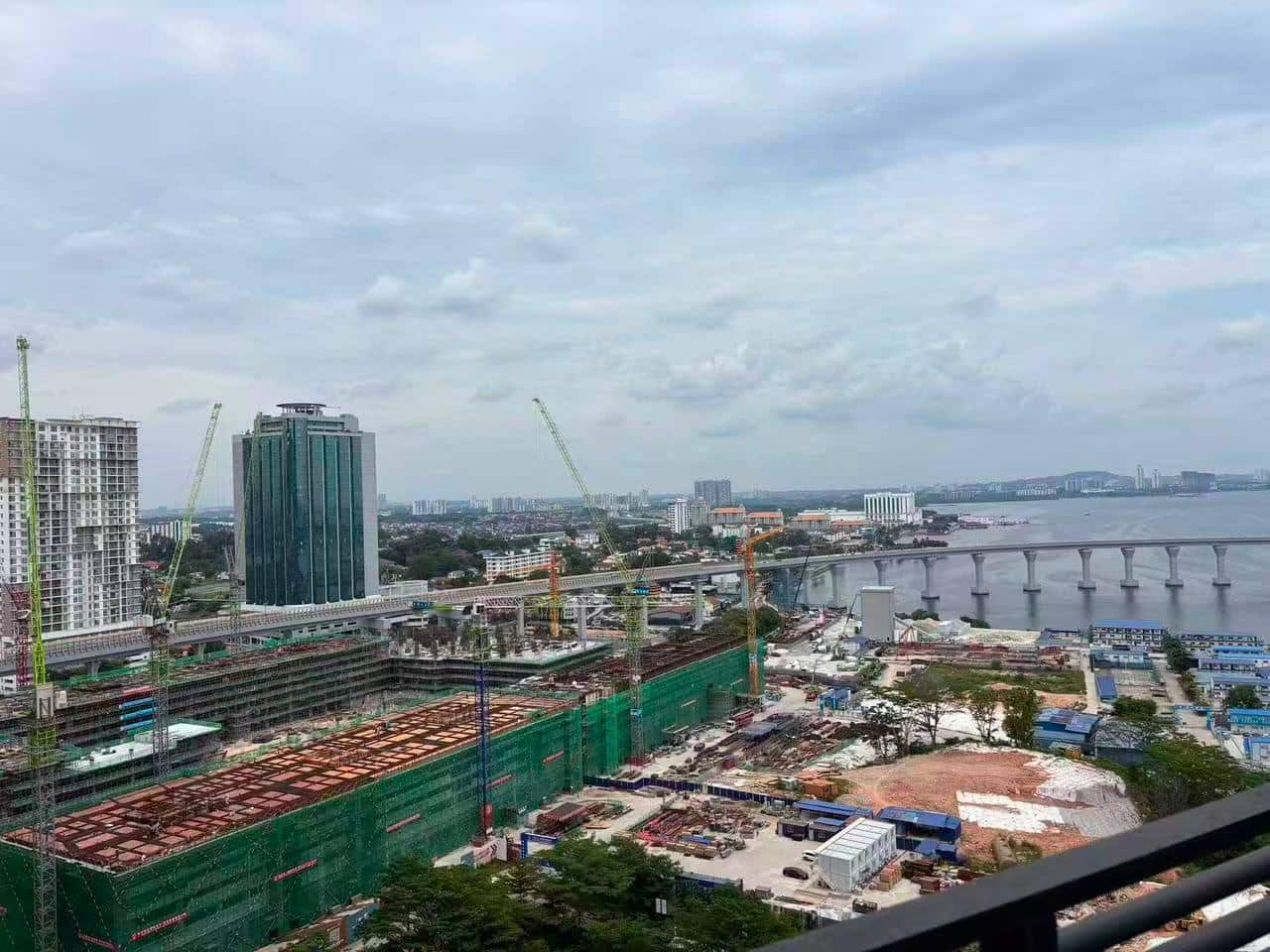 Condominium R&F Phase 2 6