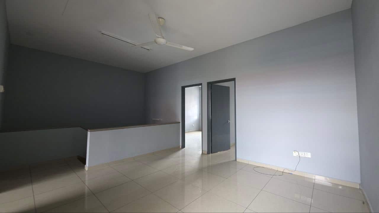 2-Storey Terrace House Rini Height 5