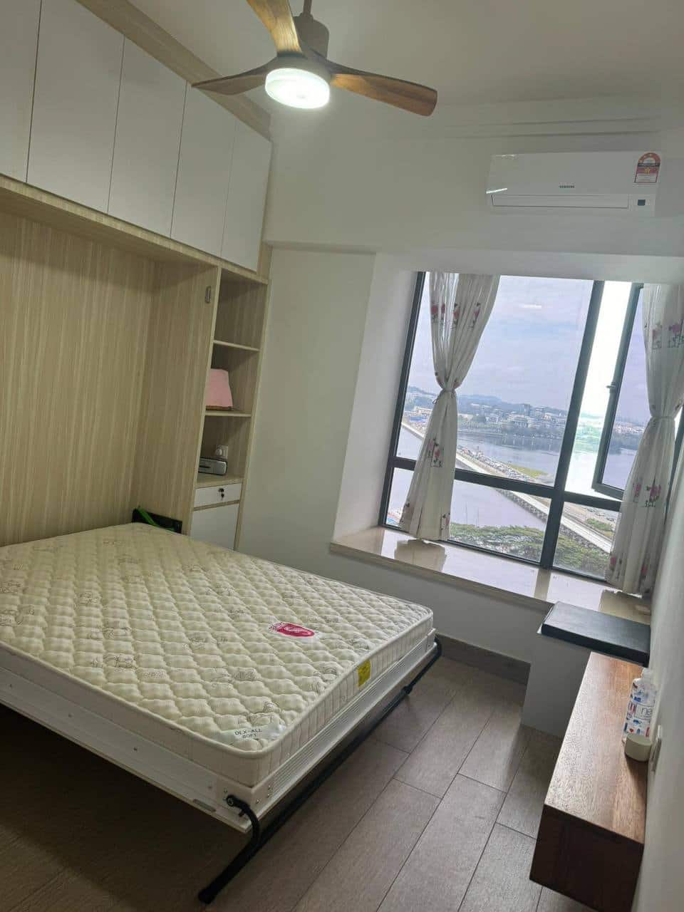 Condominium R&F Princess Cove Phase 1 4