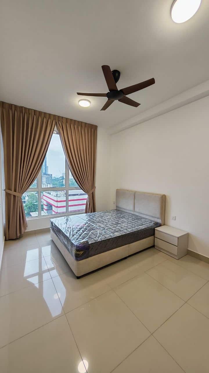 Apartment Trellis Residence 5