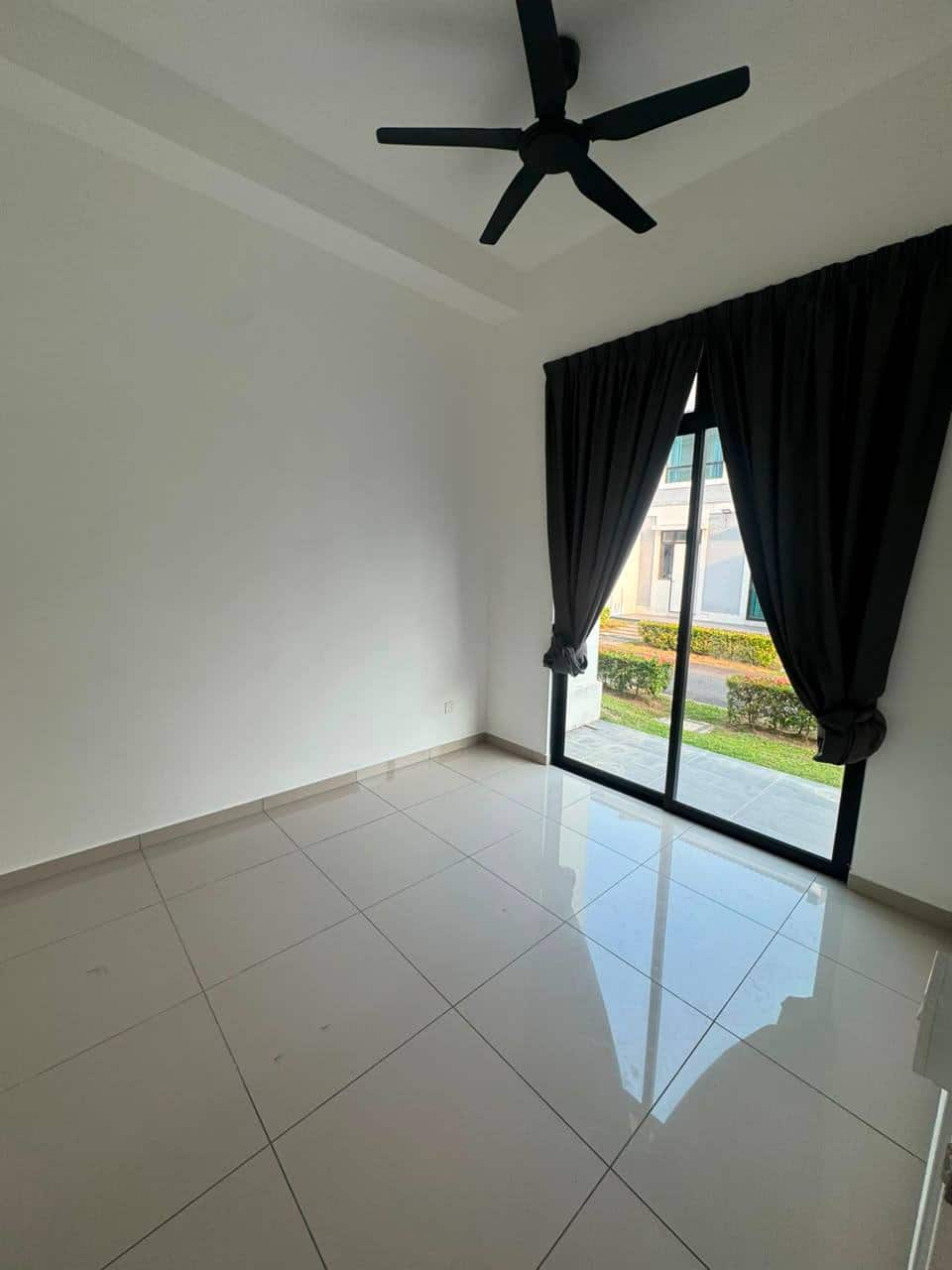 2-Storey House Eco Tropic 6
