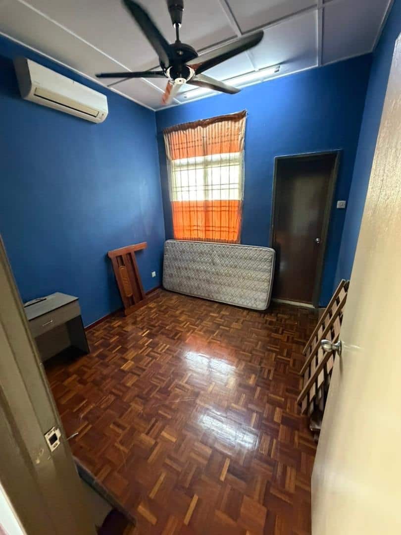 2-Storey Terrace Corner Taman Setia Indah 5