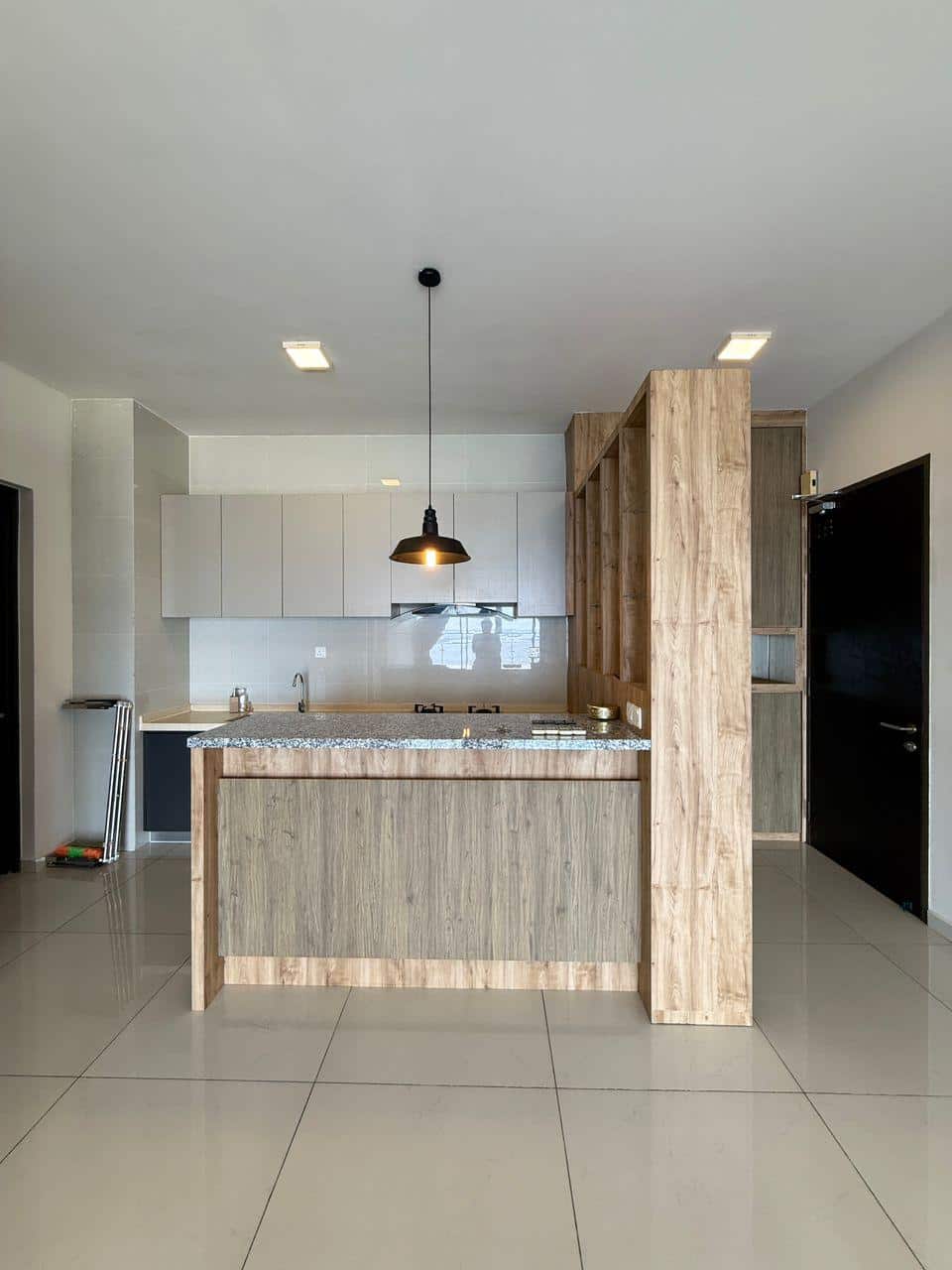Condo Kings Bay @ Country Garden Danga Bay 4