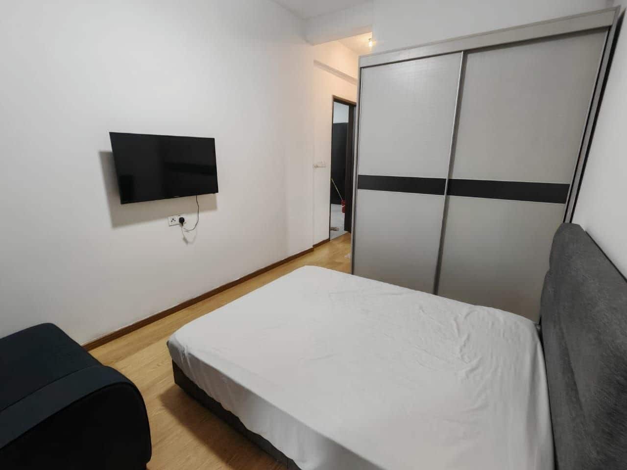 Condo Country Garden Danga Bay 6