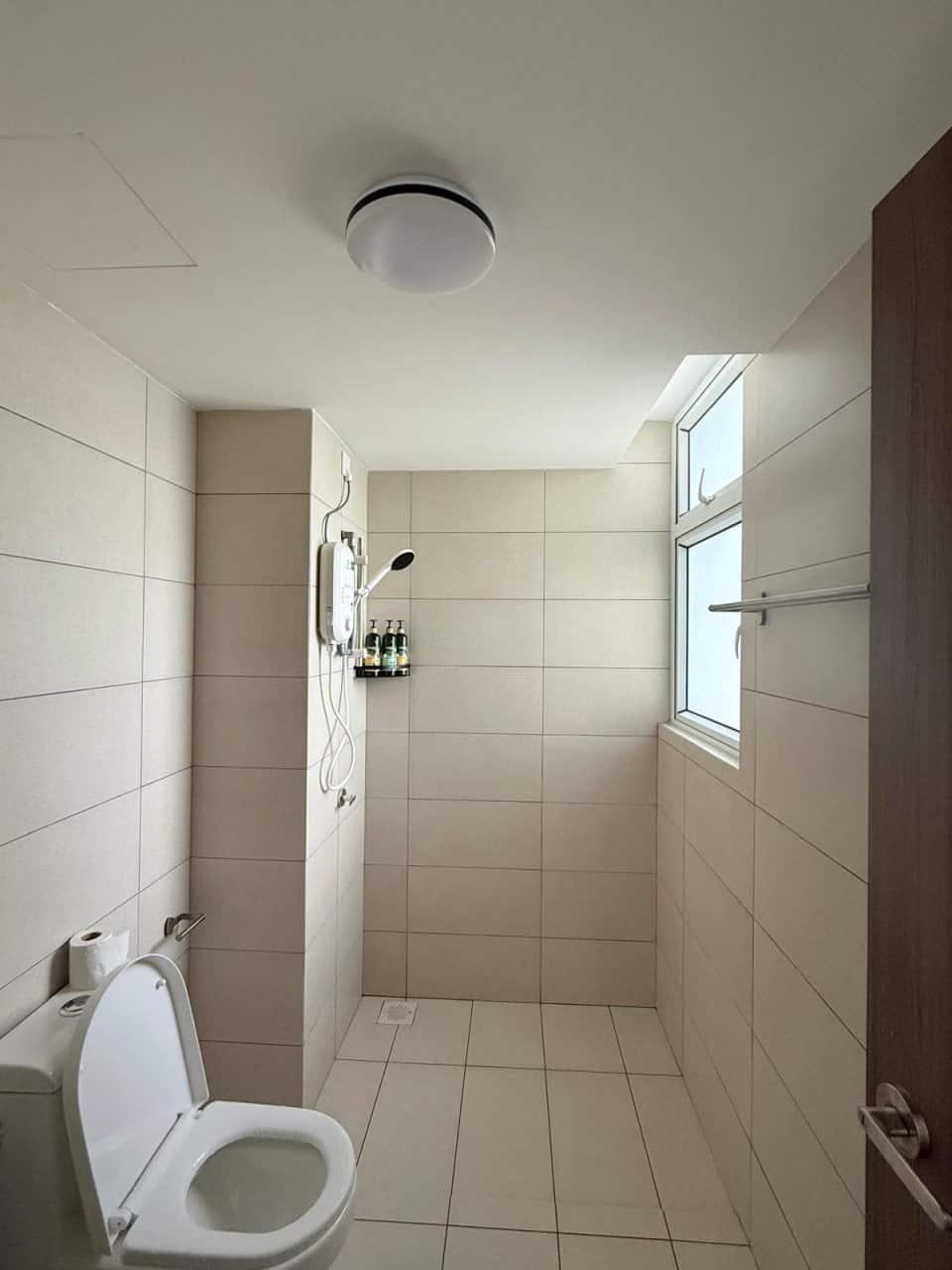 Condominium Danga Bay 9