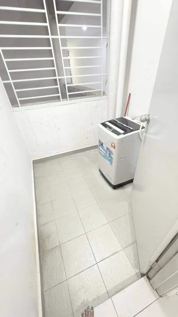 Luxury Apartment Larkin 9