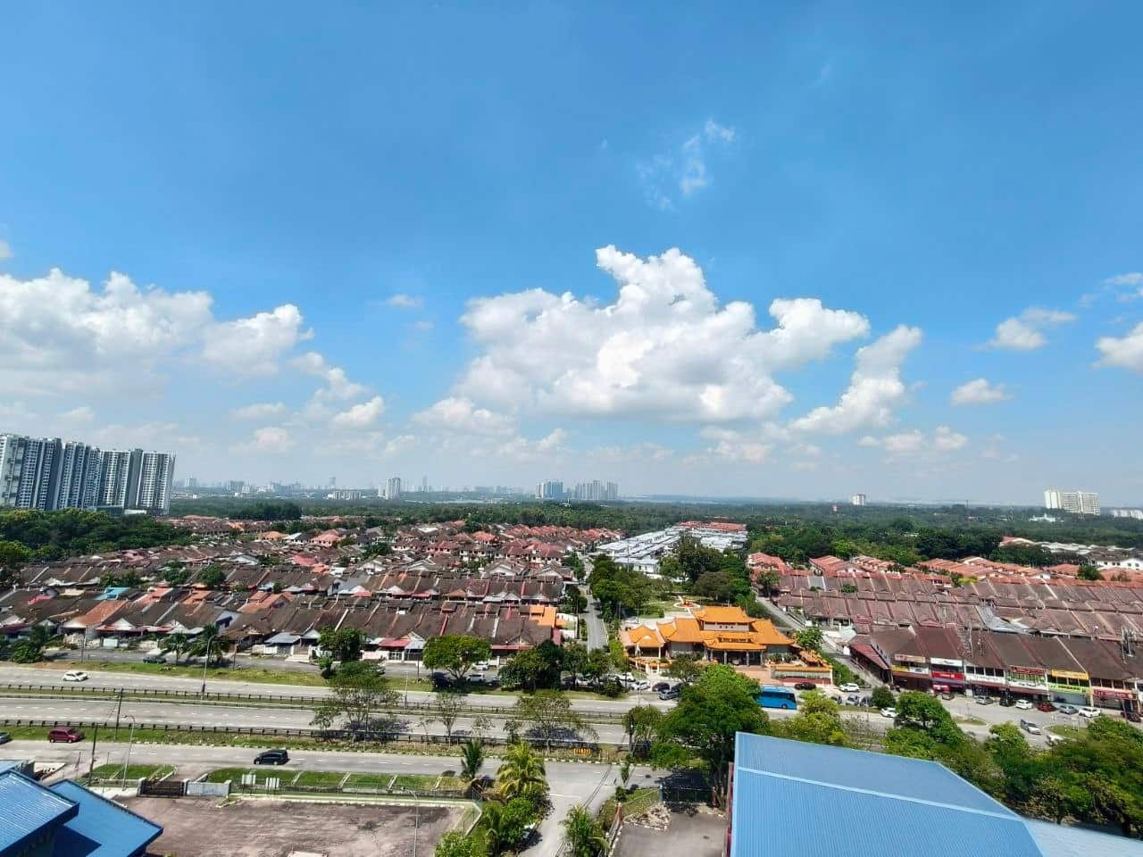 3-Storey Penthouse Taman Perling 2