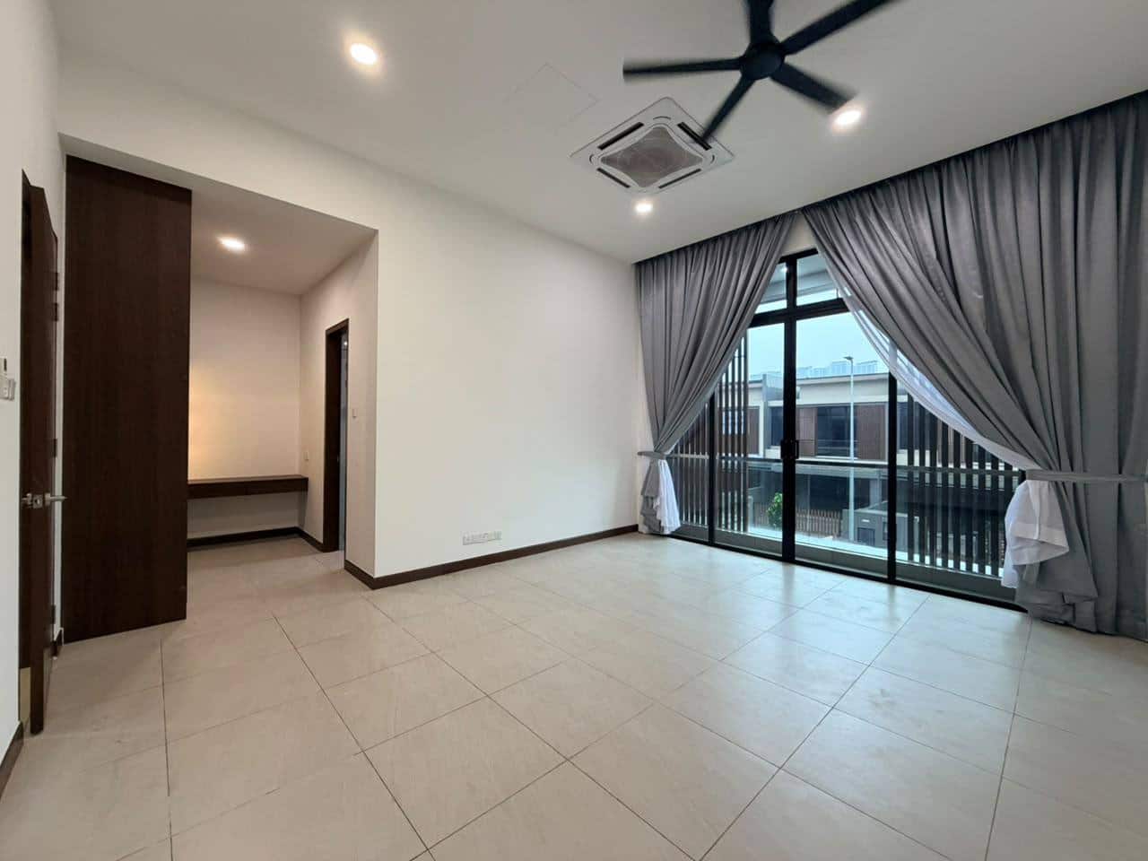 2-Storey Superlink House Aurora Sentral Villa 3