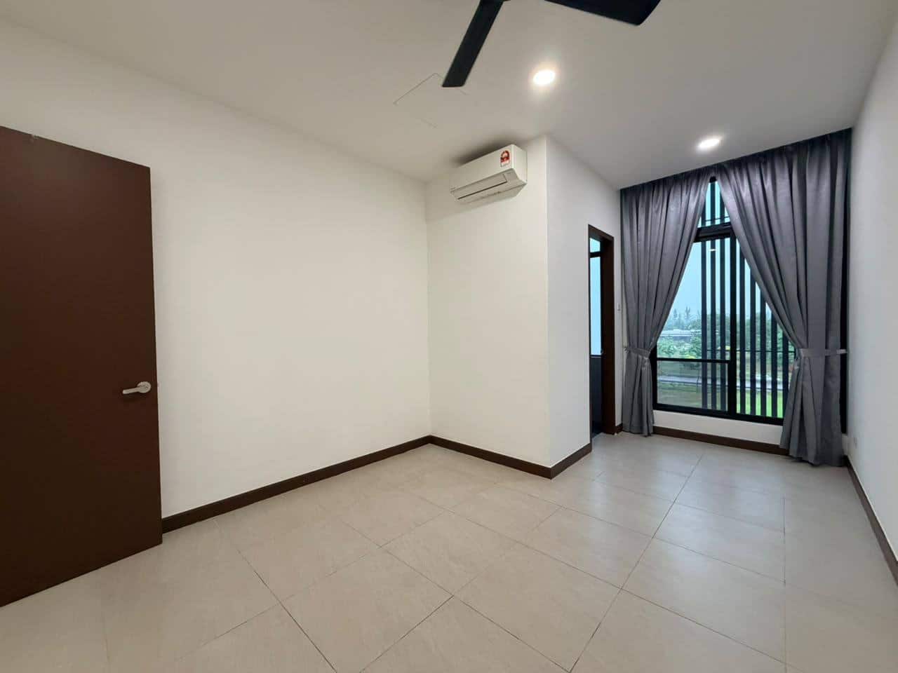 2-Storey Superlink House Aurora Sentral Villa 8