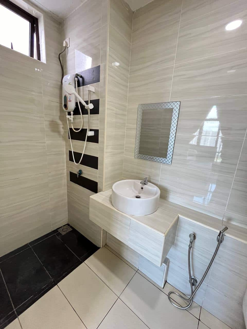 Condo Kempas Utama 8
