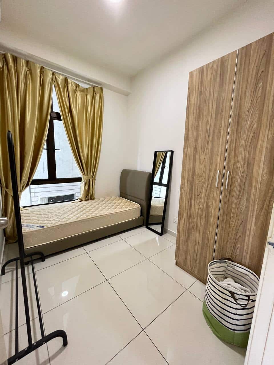 Condo Kempas Utama 7