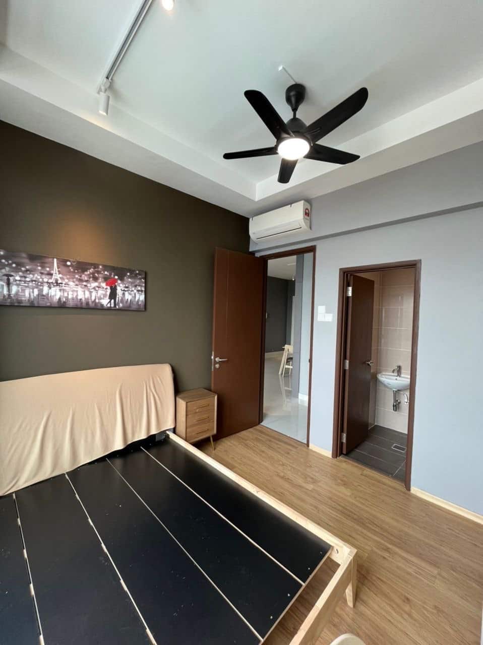 Condo Mid Valley Southkey 5