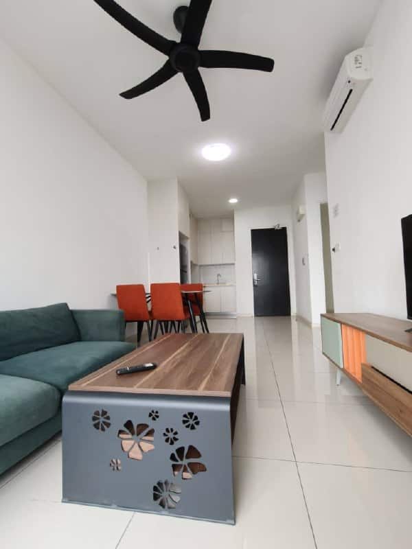 Condominium Macrolink Medini 3