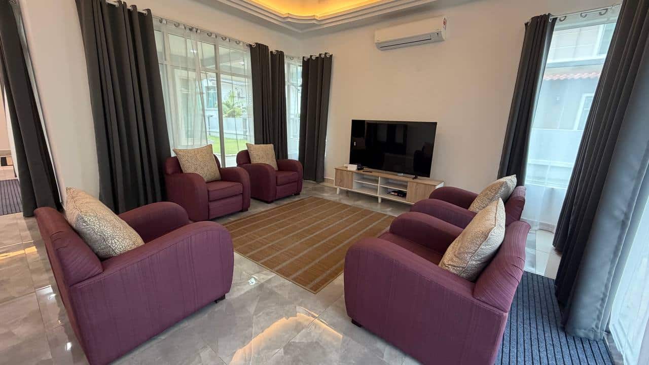 2-Storey Bungalow IOI Palm Villa (Gate C) 2