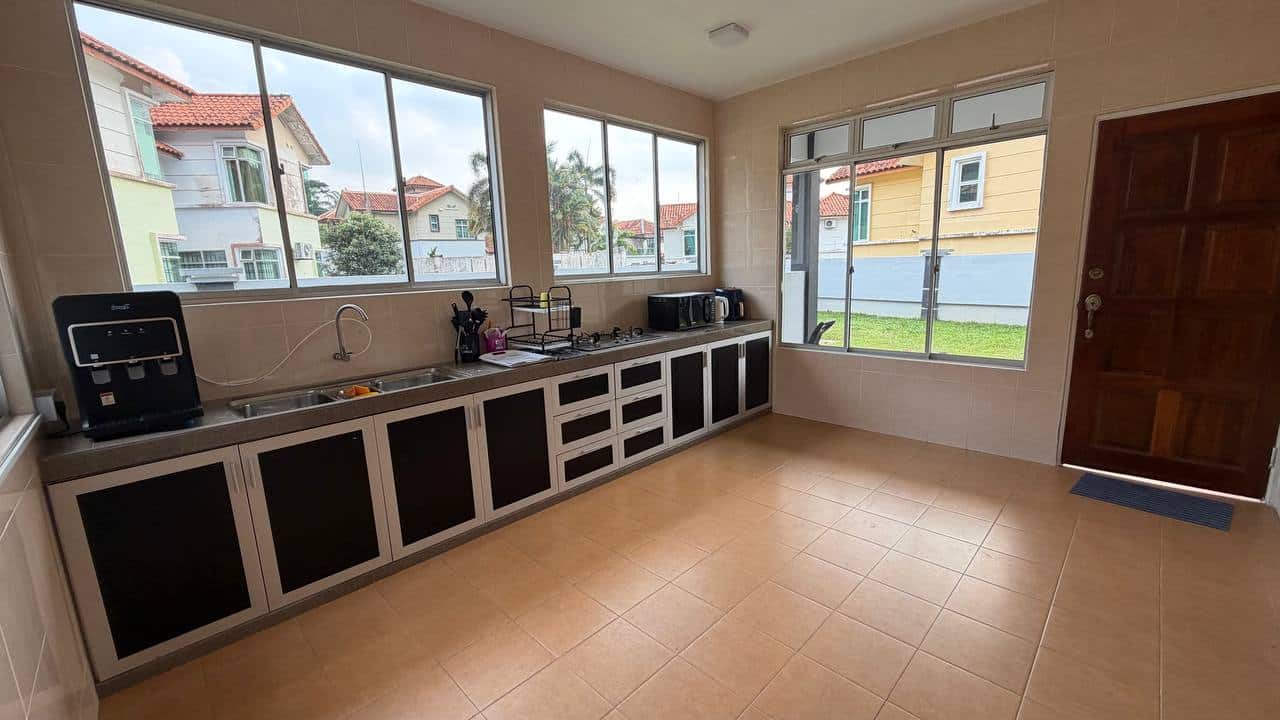 2-Storey Bungalow IOI Palm Villa (Gate C) 5