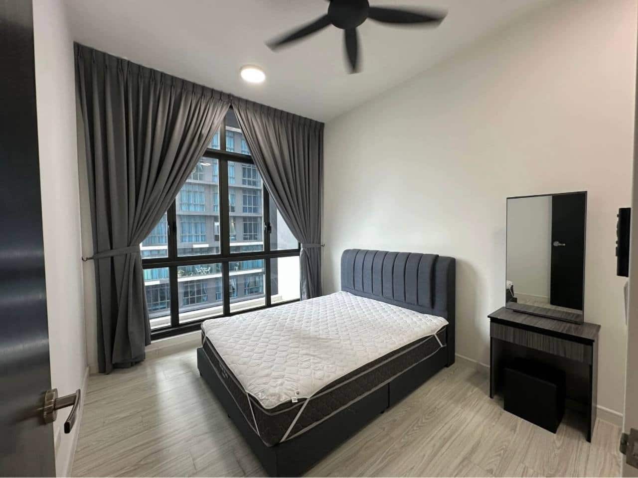 Condo Setia Sky 88 3