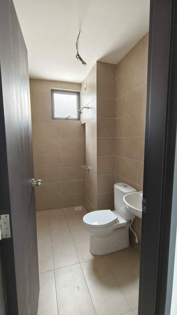 Apartment Nusa Idaman 8