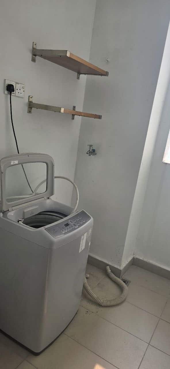 Condo Danga Bay 9