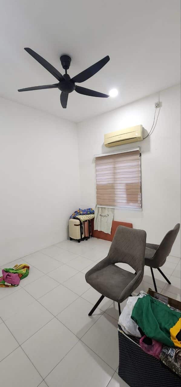 House Taman Sentosa 8