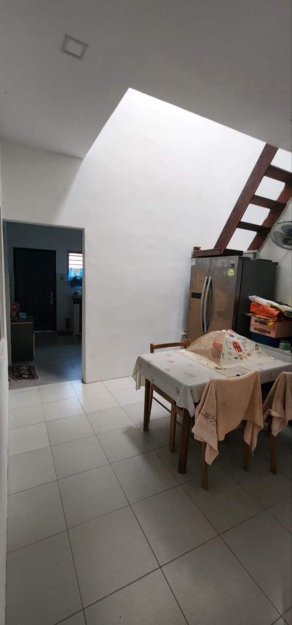 House Taman Sentosa 4