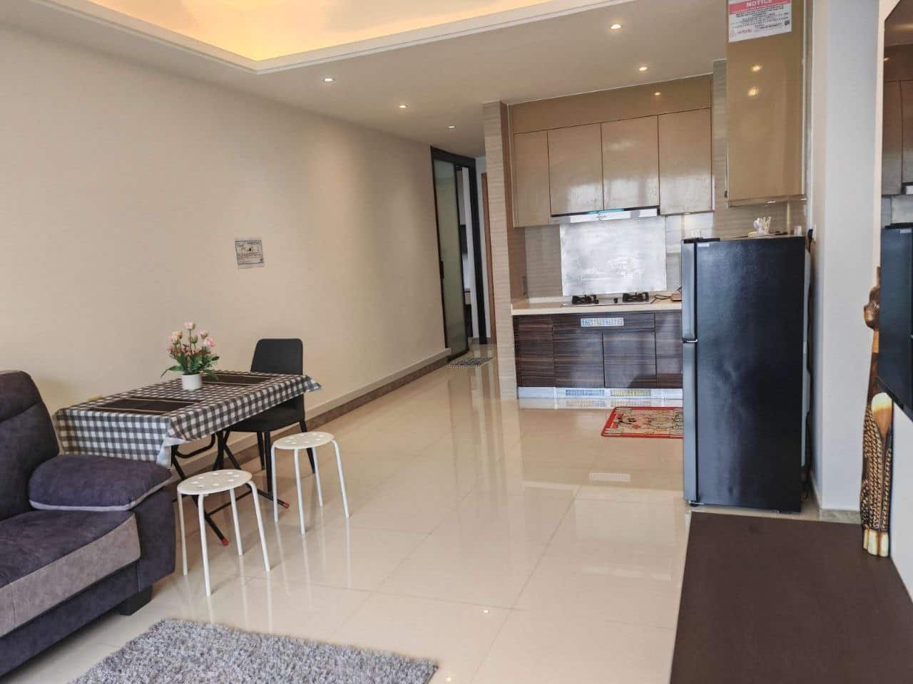 Condo R&F Princess Cove 11