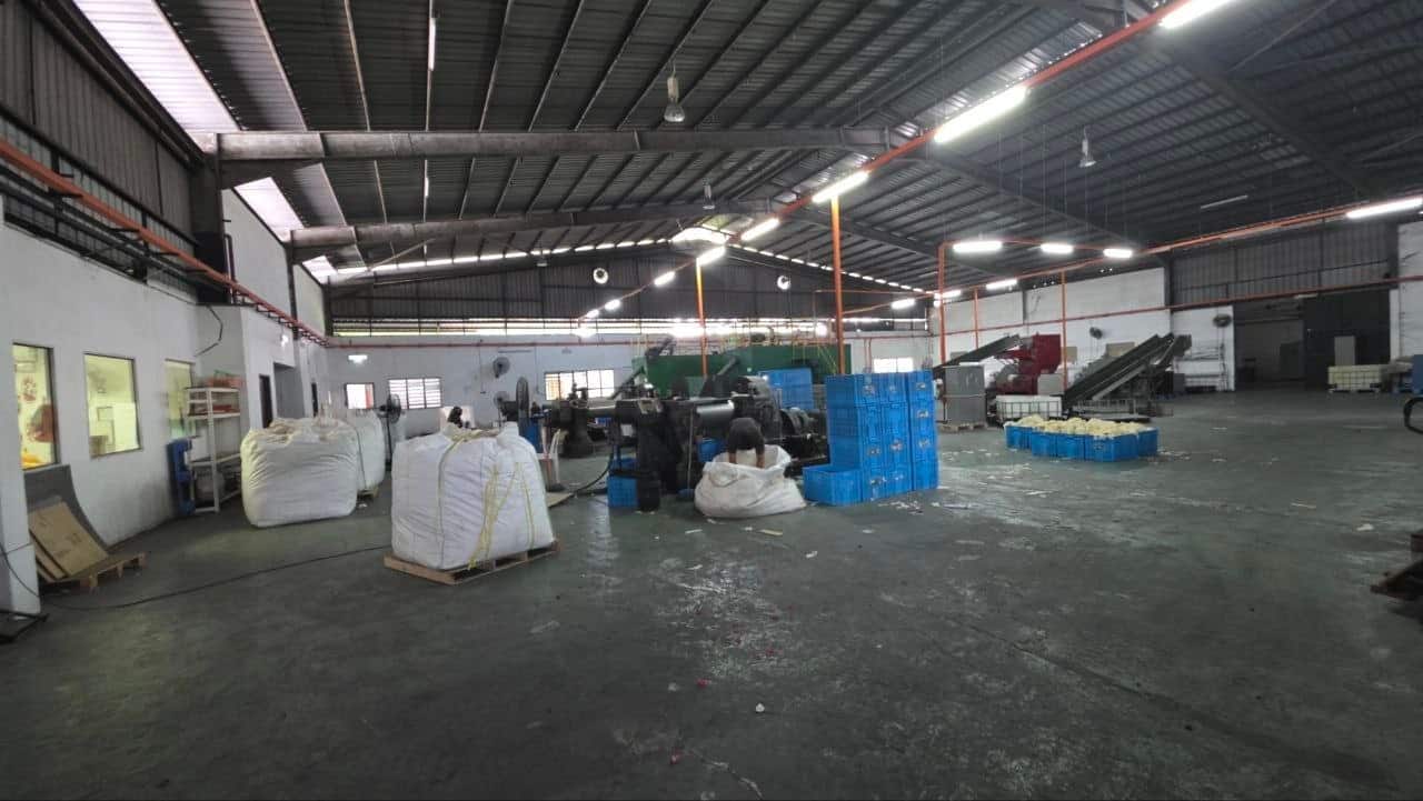Single Storey Factory Benut Kampung Parit Marjunit 3