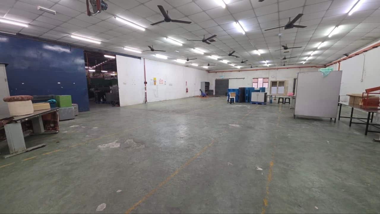 Single Storey Factory Benut Kampung Parit Marjunit 1