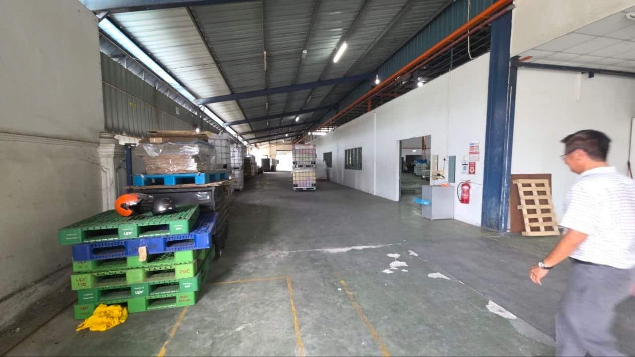 Single Storey Factory Benut Kampung Parit Marjunit 8
