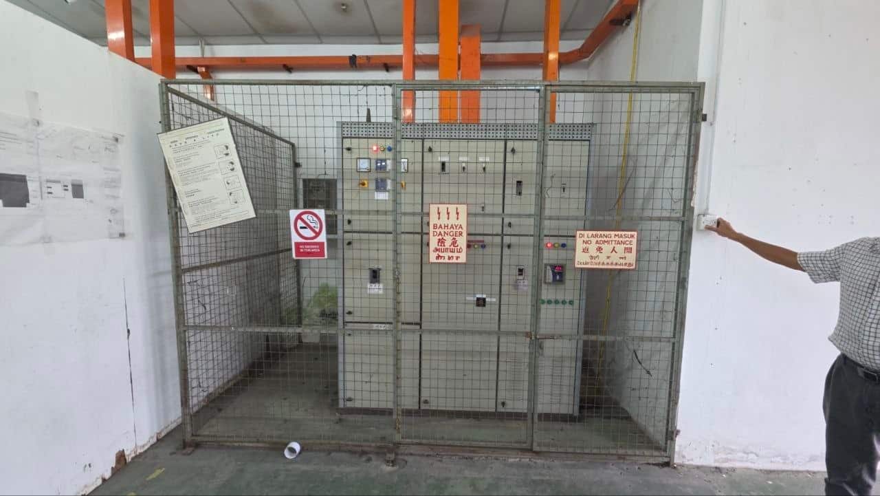 Single Storey Factory Benut Kampung Parit Marjunit 9