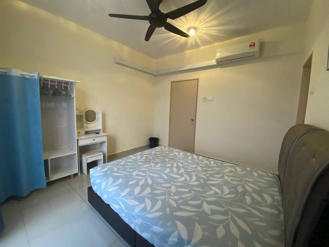 For rent 

Meridin Bayvue Serviced Apartment
Jalan… 5