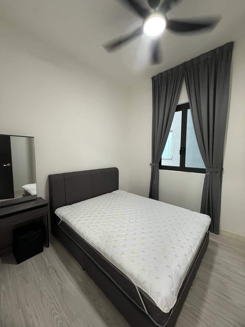 For Rent ( LL 8062 )
🏡Setia Sky 88 @JB Town 
✅2 Be… 5