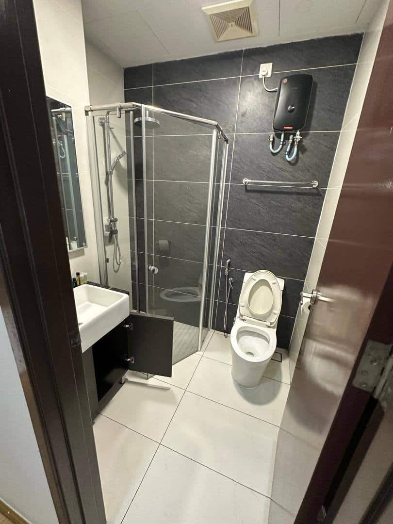 ✨ Royal Strand @ Country Garden Danga Bay For Rent… 5