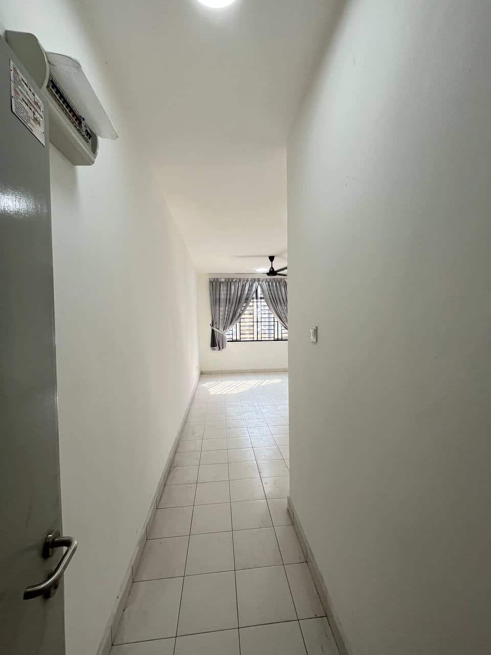 For RENT

😲Molek 3房还有这种价钱

Seri Molek Perdana apar… 1