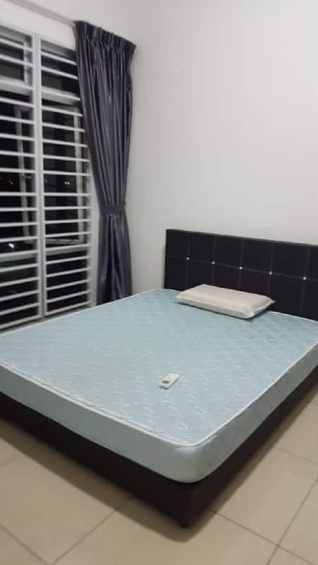 For rent 
Austin manhattan sovo
646 sqft
One room
… 4
