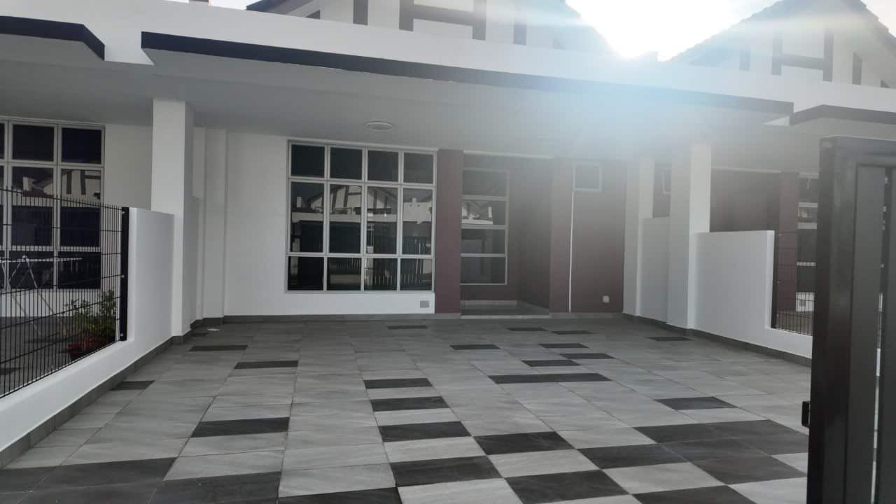 【FOR RENT】
【Move in anytime】
 ICONIA @ IMPIAN EMAS…