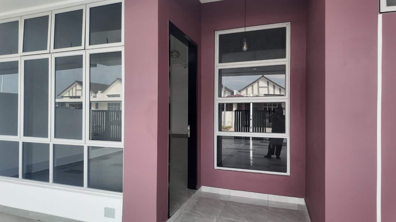 【FOR RENT】
【Move in anytime】
 ICONIA @ IMPIAN EMAS… 2
