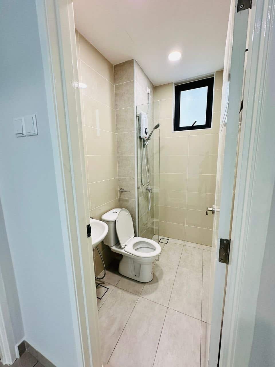 For Rent (GC1308/AH)

📍Botanika @ Permas
📍Nearby C… 6